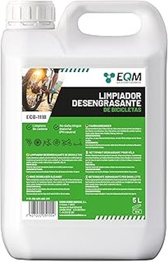 Desengrasantes para moto: ¿biodegradables o convencionales?