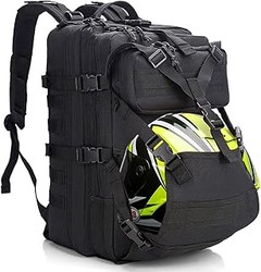 Beneficios de las mochilas impermeables en mototurismo